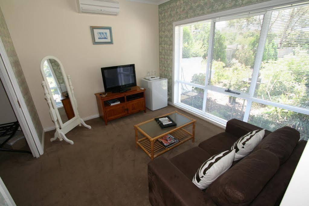 Silver Waters Bed & Breakfast Cowes Eksteriør bilde